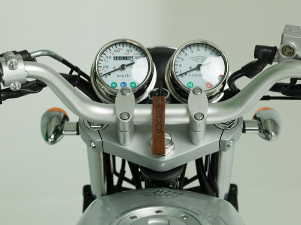 Tableau de bord Astor moto 125cc